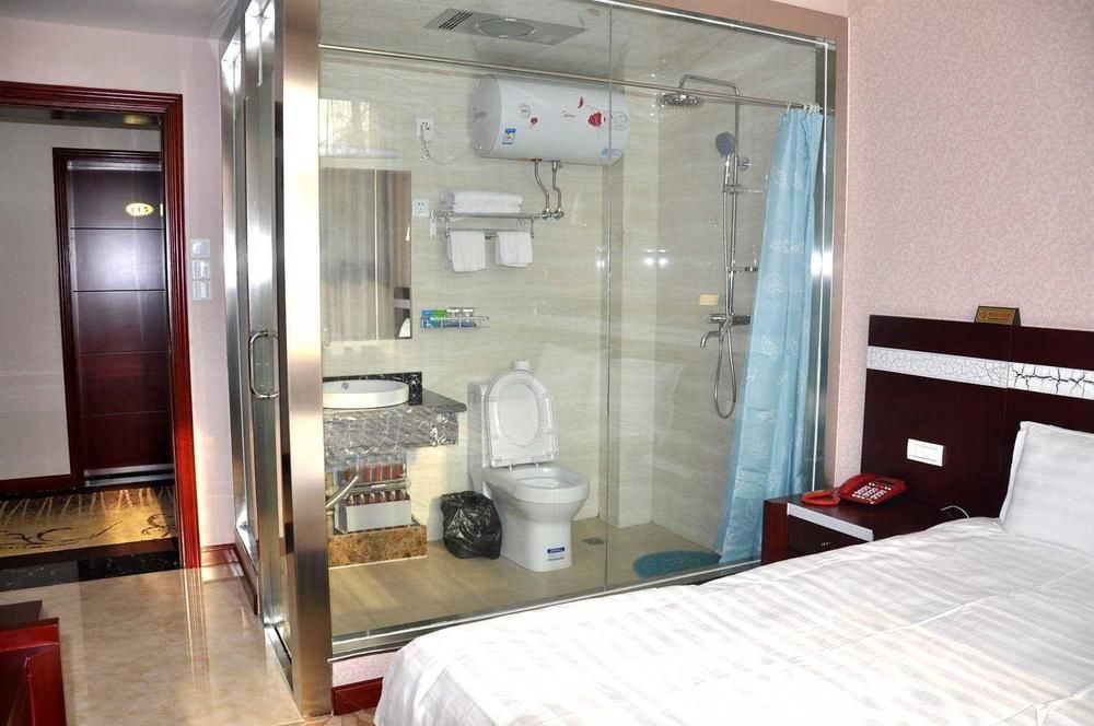 Hangjia Hotel Urumqi Bagian luar foto